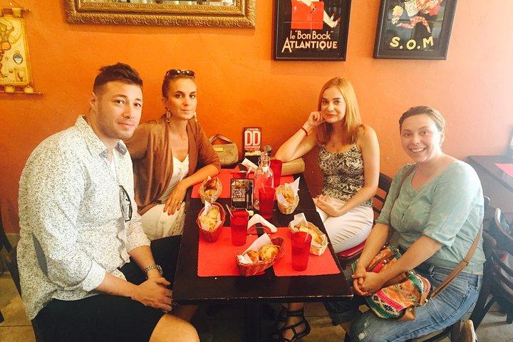 Excursão a pé com Comida e Art Deco em Miami Beach