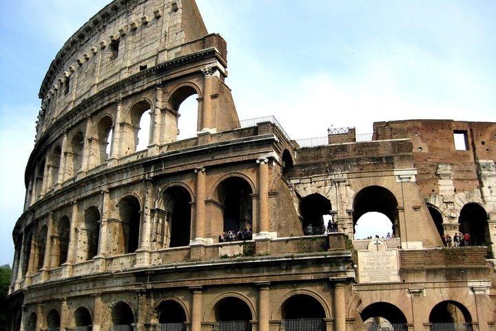 Tour privado: Antigua Roma en coche