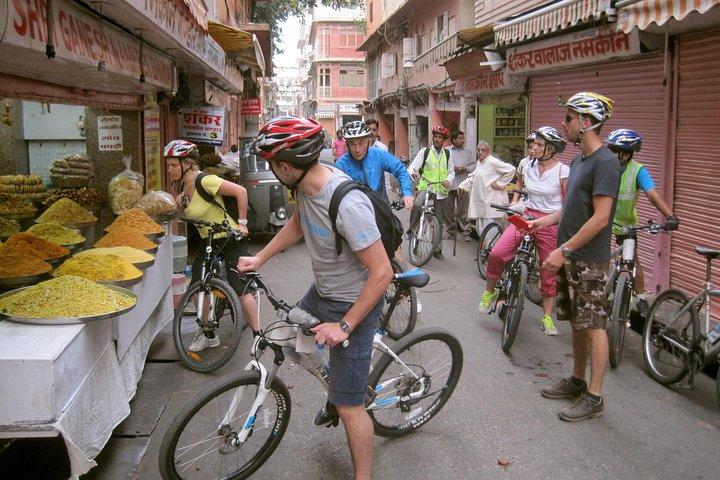 3-timmars morgoncykeltur i Jaipur