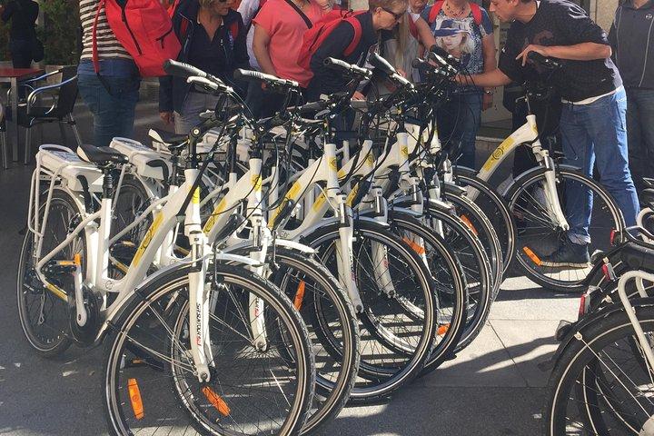 Madrid: Spaß- und Sightseeingtour mit dem E-Bike