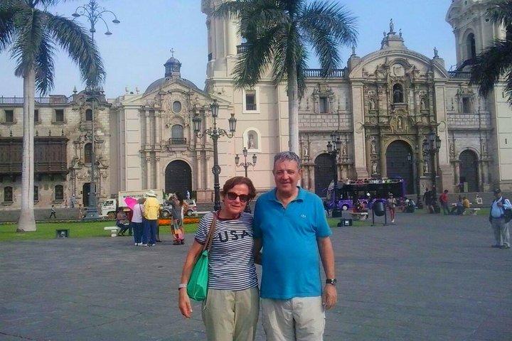 Lima : centro storico, catacombe e tour di Miraflores