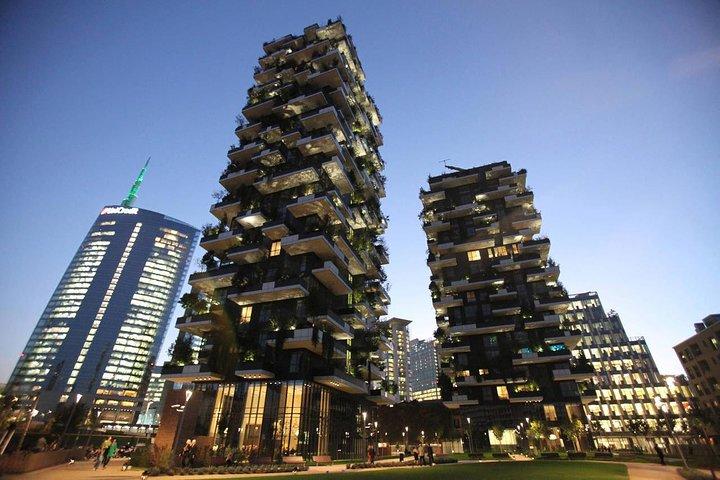 ミラノの高層ビルガイドツアー：Porta Nuova、Unicreditタワー、Vertical Forest