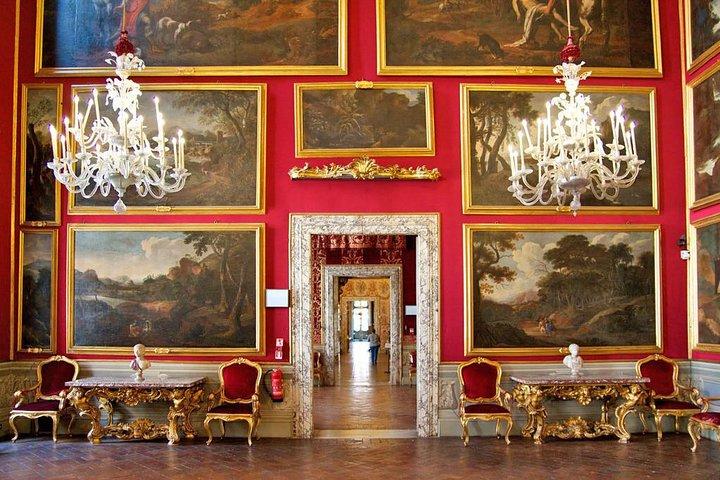 Excursion privée au palais et galerie-musée Doria Pamphilj avec guide local