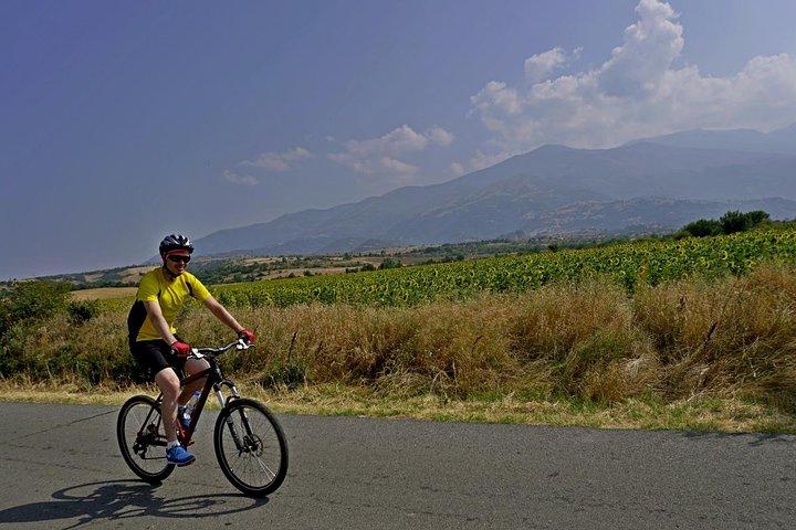 Excursão de bicicleta pelo mosteiro de Rila saindo de Sofia