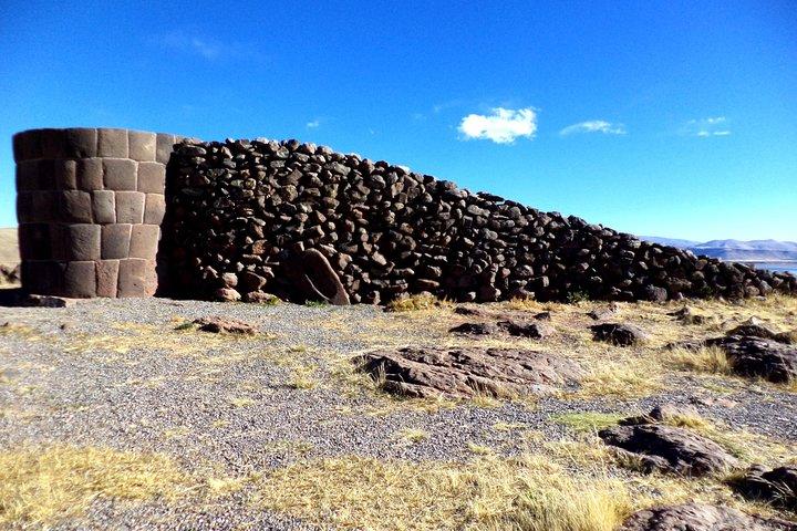 Tour a Uros, Amantani, Taquile e Sillustani (2D1N)