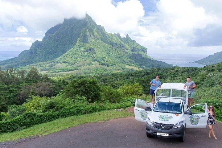 Tour Privé Matin Moorea 4WD avec Champagne