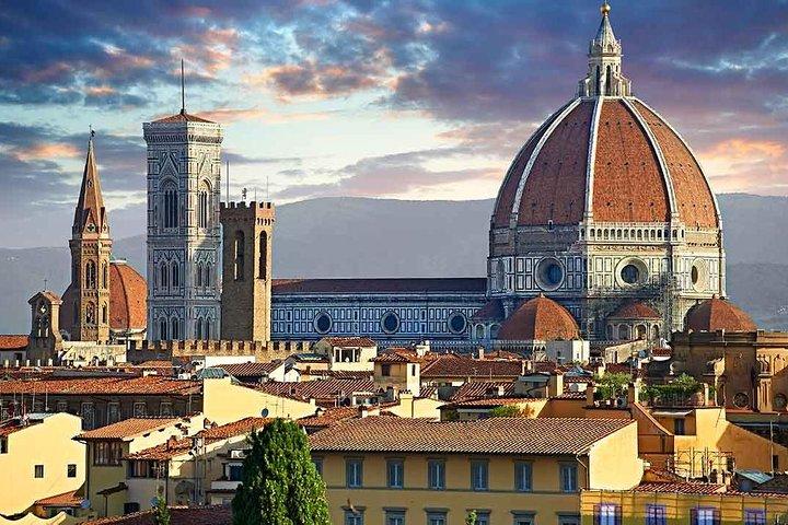 Vino e Cucina Sotto il Sole della Toscana 5 Giorni di Esperienza