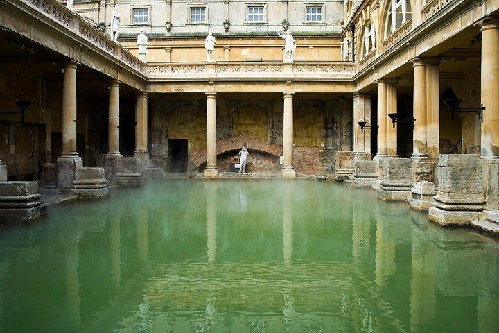 Thermes romains et randonnée pédestre dans la ville de Bath