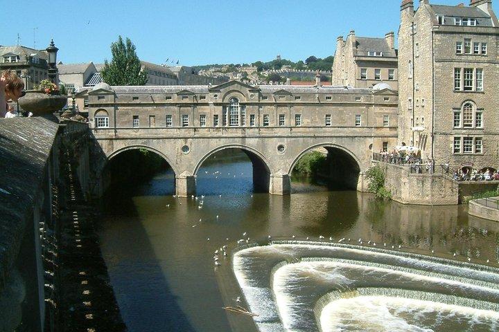 Thermes romains et randonnée pédestre dans la ville de Bath