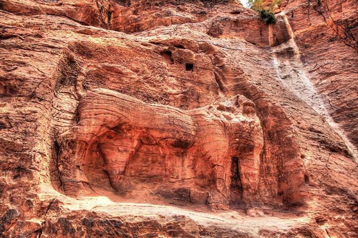 Private Back Trail Tour durch Petra ab dem Kloster