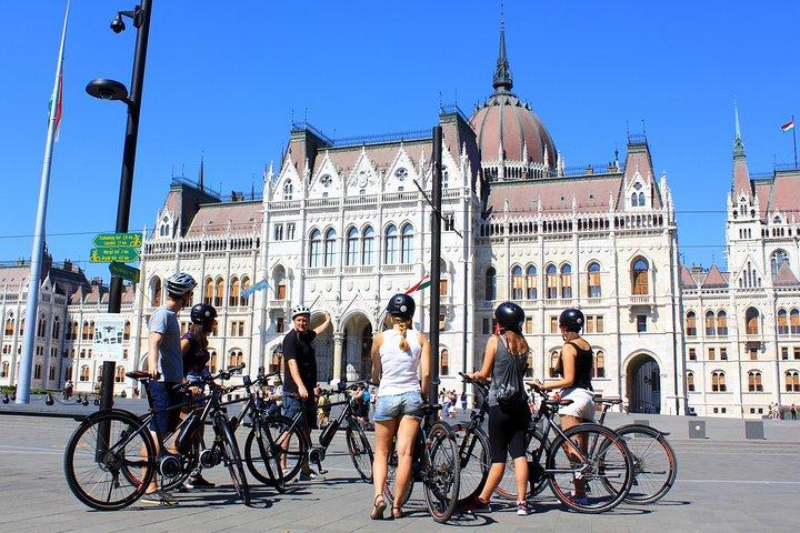 Visite privée en vélo électrique de Budapest