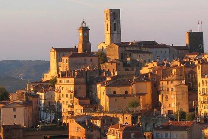 Cannes Shore Excursion: Privat halvdagstur til Cannes & Grasse