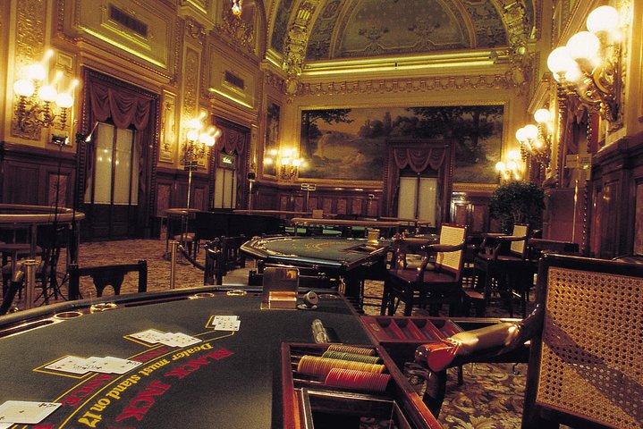 Tour privato: Monaco di notte in minivan