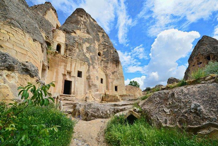 Hidden of Red Cappadocia: visite guidée privée d'une journée