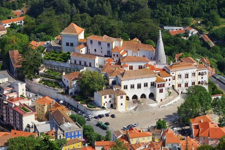 Sintra e Cascais Tour privato di mezza giornata da Lisbona