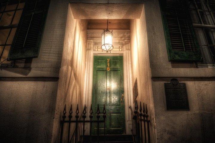 New Orleans Killers & Thrillers – True Crime Walking Tour