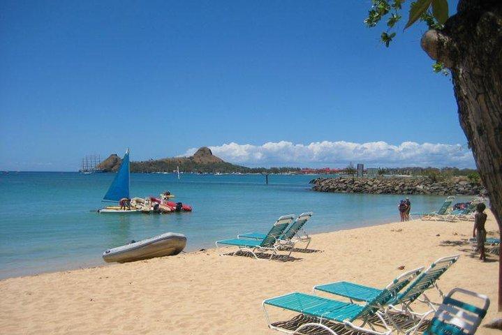 Serviço de transporte de ida e volta Reduit Beach