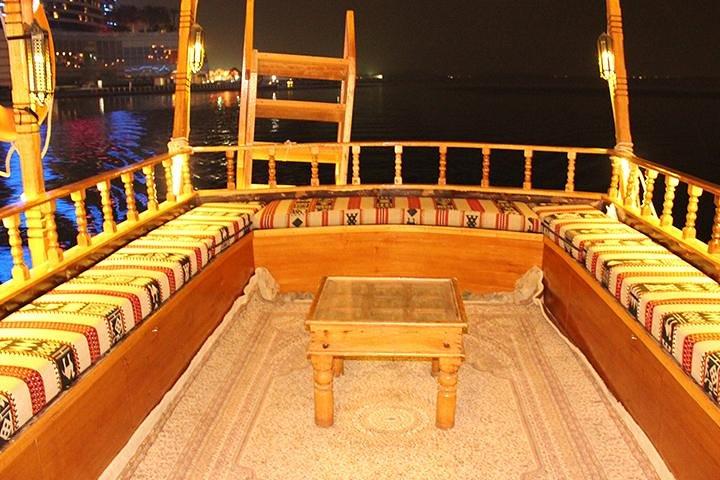Sun Set Abra (bote de madera) Paseo con Emirati High Tea