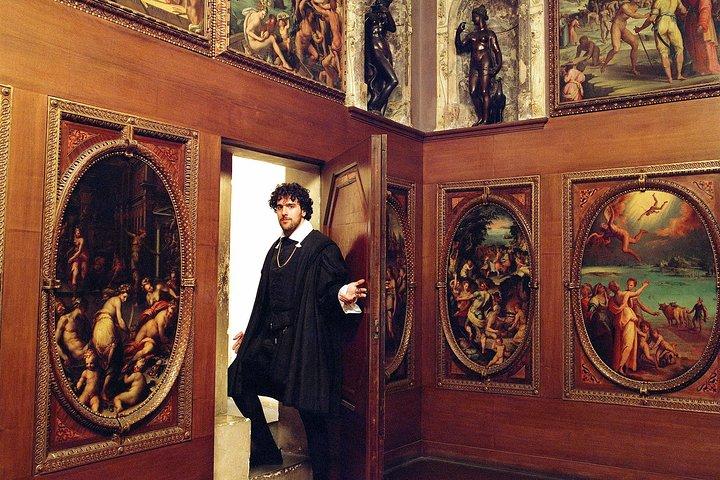 Recorrido por los pasajes secretos del Palazzo Vecchio para grupos pequeños con almuerzo o "helado"