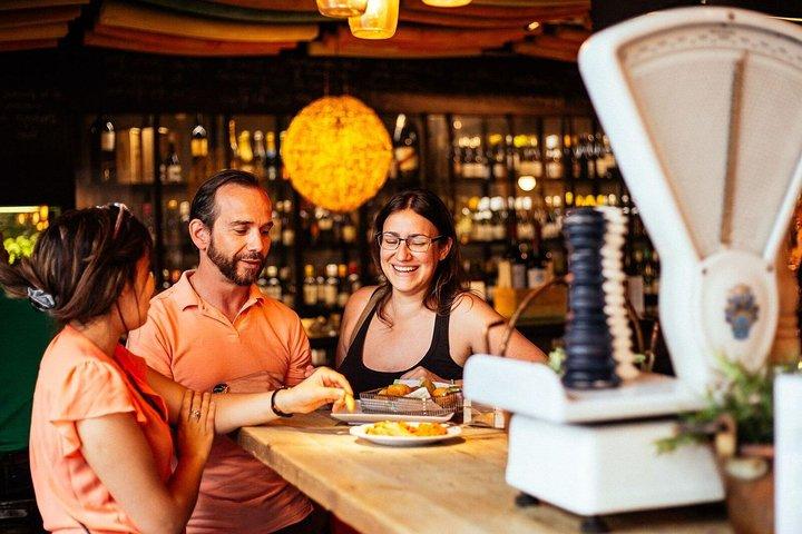 Madrid Private Food Walking Tour mit 6 oder 10 Verkostungen