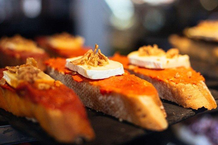 Madrid Private Food Walking Tour mit 6 oder 10 Verkostungen