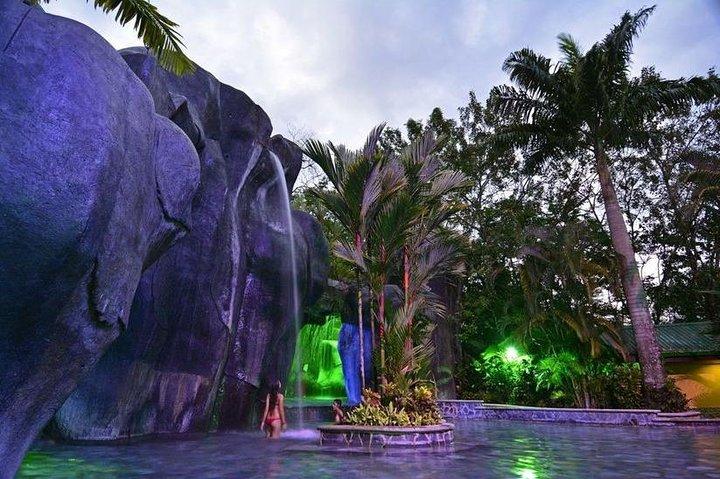 Tagesausflug von San Jose nach Arenal Volcano & Baldi Hot Springs
