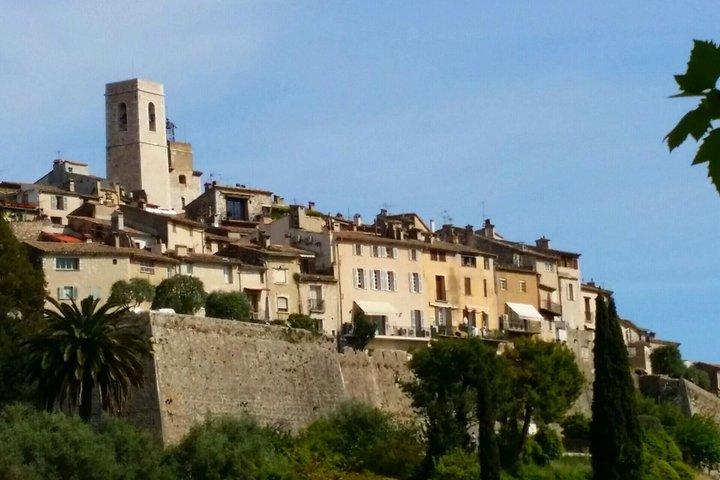 Tour privato, San Paolo medievale e degustazione di vini (da Nizza)
