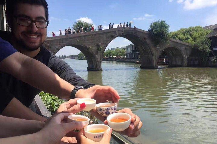Privat halvdagstur: Zhujiajiao Water Town med gondoltur