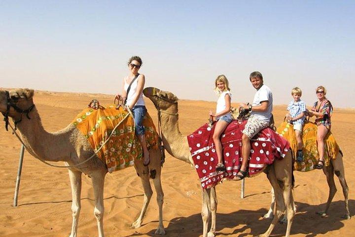 Viagem turística guiada de dois dias a Jaisalmer de táxi