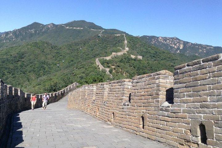 Private Mutianyu Great Wall Day Tour include Chairlift & Toboggan