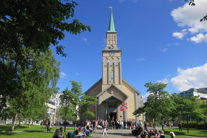 Die originale Tromsøer Stadtwanderung mit Polarmuseum