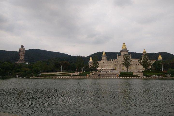 Privat dagstur til Wuxi Lingshan Grand Buddha og Taihu Lake fra Shanghai