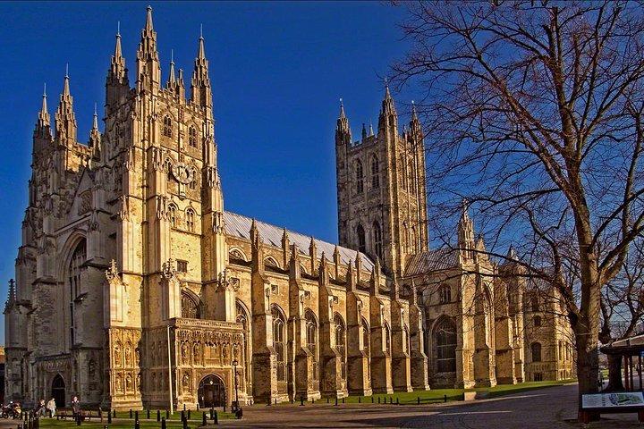 Transfert privé aller-retour de Londres à la cathédrale de Canterbury et au château de Leeds