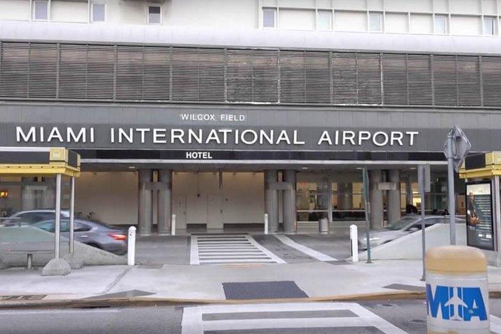 Traslados desde el aeropuerto de Miami a cualquier área de Miami y Miami Beach