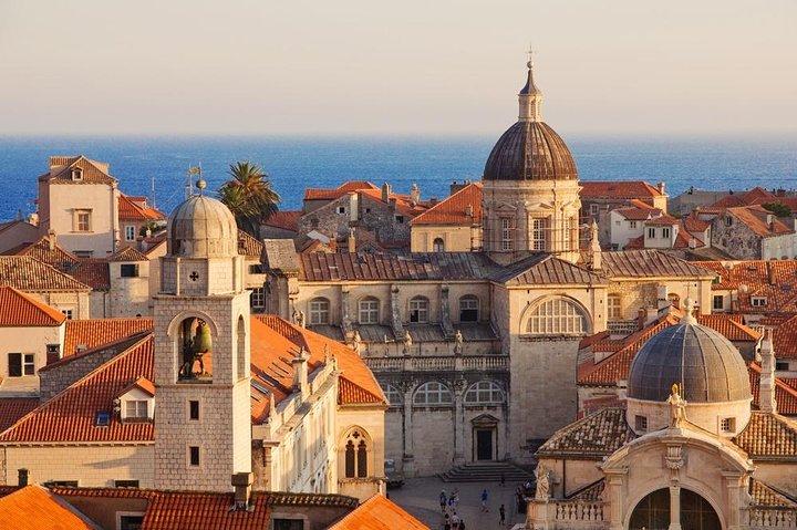 Dubrovnik Combo Tour: Old Town & Ancient City Walls