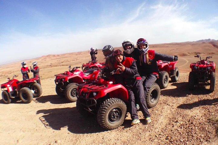 Quad Cykling og Camel Ride Guided Dagstur fra Marrakech