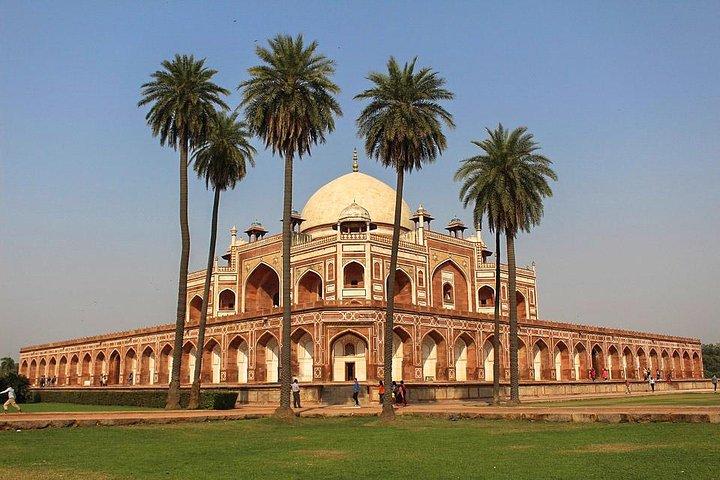 Ein historischer Spaziergang durch den Humayun Tomb Komplex