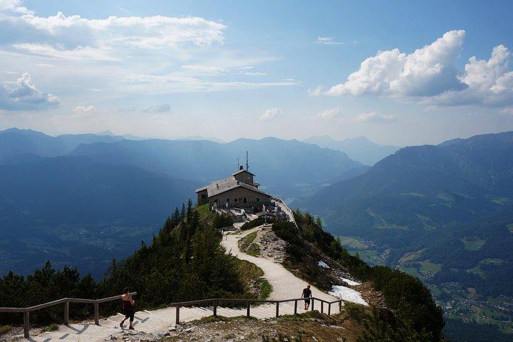 Excursão privada de ninho de águia de meio dia saindo de Salzburgo