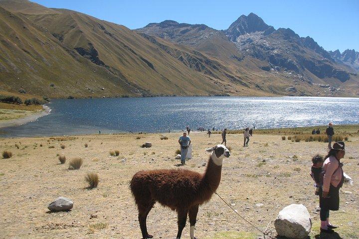 Lac Querococha et Ruines Chavin et de Huaraz