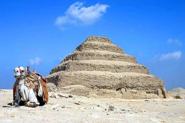 Excursion d'une journée au Caire: Pyramides de Gizeh Sphinx Memphis et Saqqara