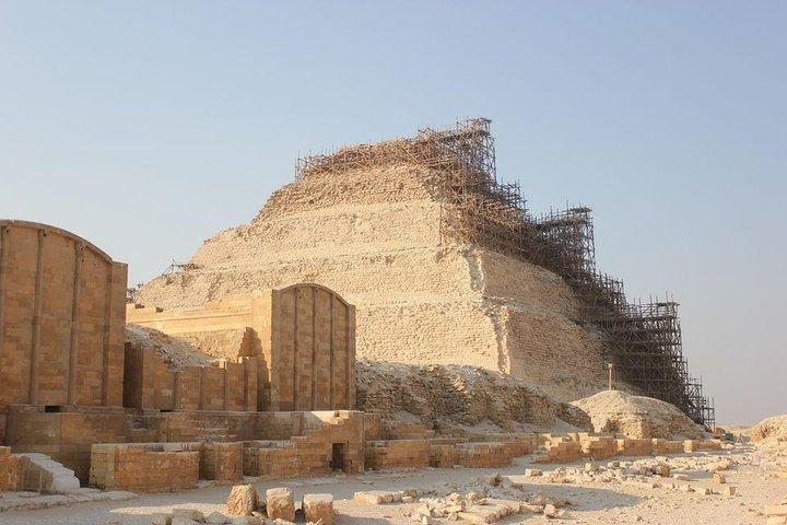 Pirámides y Tumbas: Excursión de día completo a Saqqara desde El Cairo