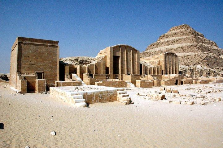 Heldagstur till Giza pyramider, Sfinxen och Sakkara Från Kairo