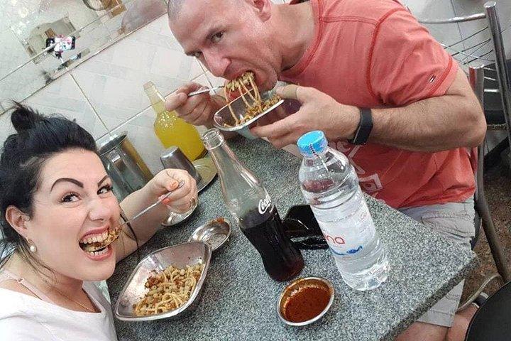 ギザのピラミッド、スフィンクス、エジプト博物館、ラクダ乗りは入場料込み
