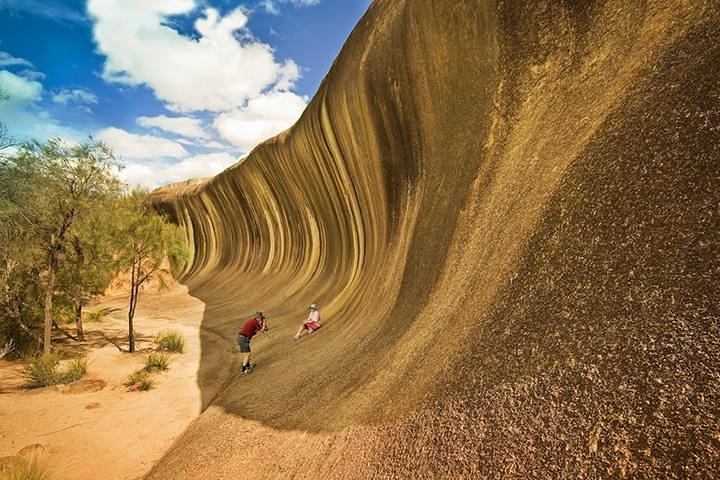 Full Day Wave Rock and Historic York