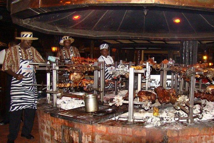 Restaurant Carnivore à Nairobi : déjeuner ou dîner