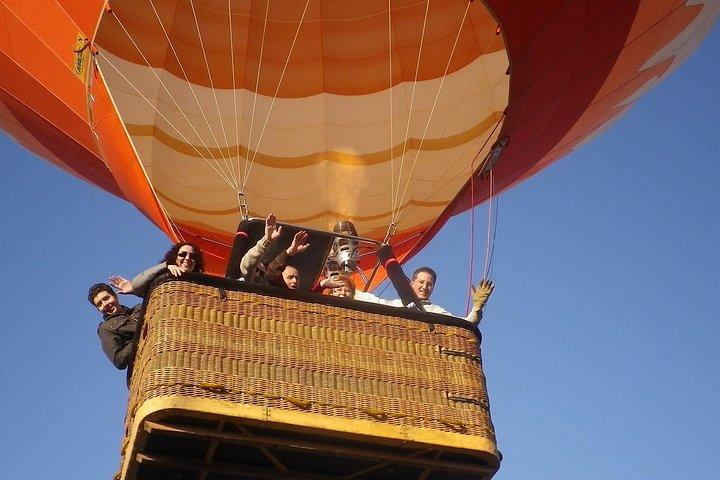 Volo in mongolfiera Montserrat da Barcellona
