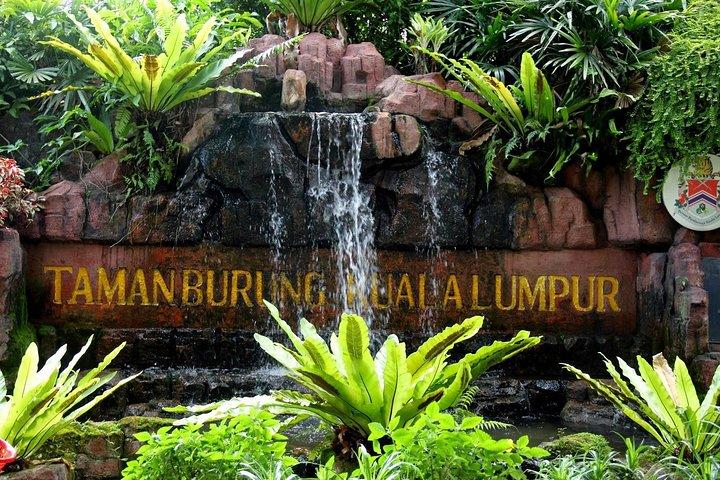 Bilhete de entrada para o Kuala Lumpur Bird Park com coleta particular