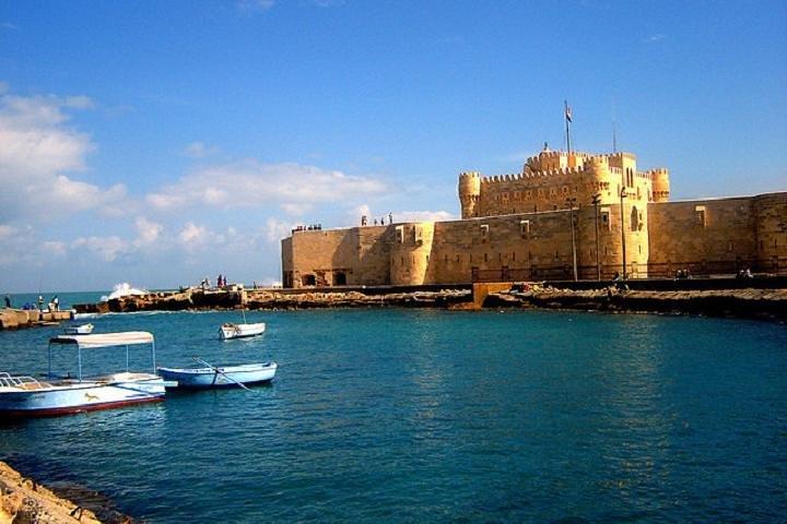 Excursion d'une journée au Caire dans la ville portuaire méditerranéenne d'Alexandrie