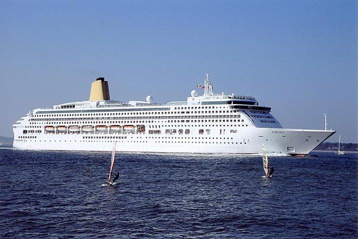 Trasferimento privato alla partenza di Londra - Hotel / Alloggio al porto di crociera