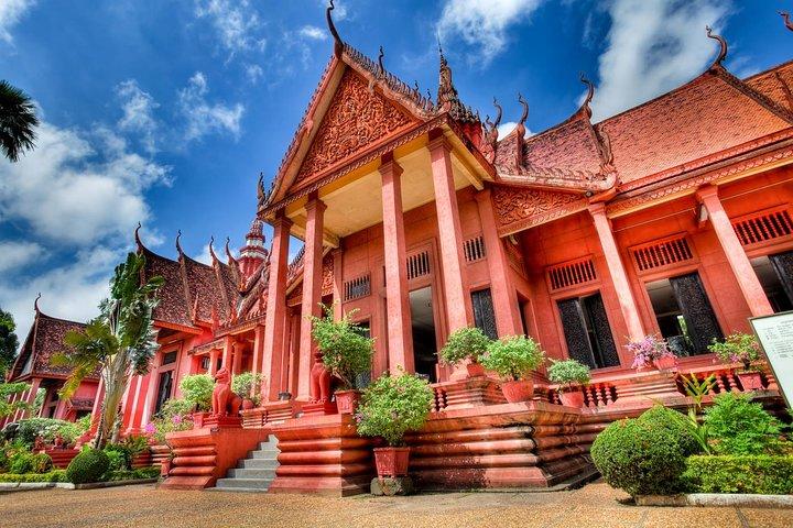 4 timers privat Phnom Penh National Museum og Royal Palace Tour